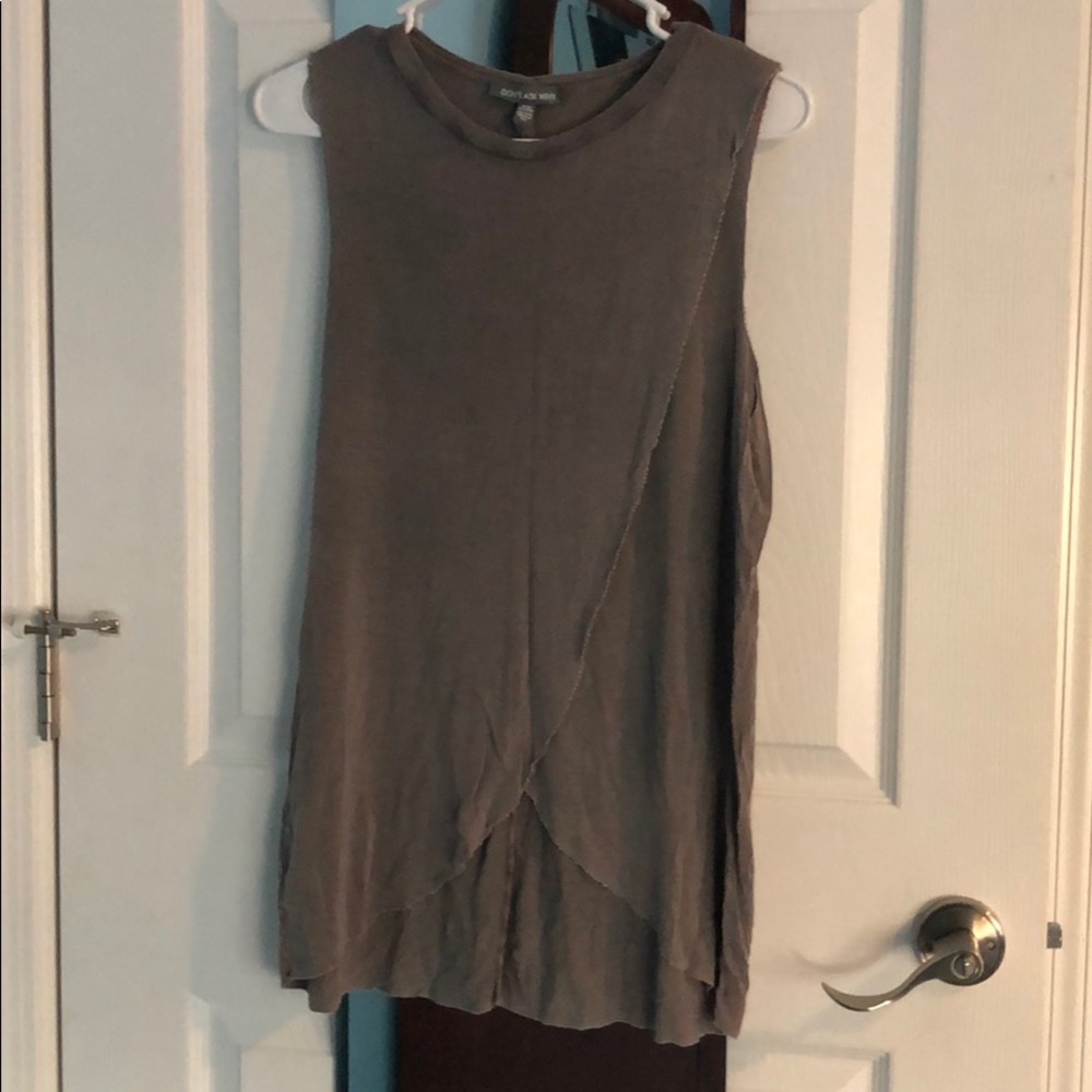 Cross over tank top